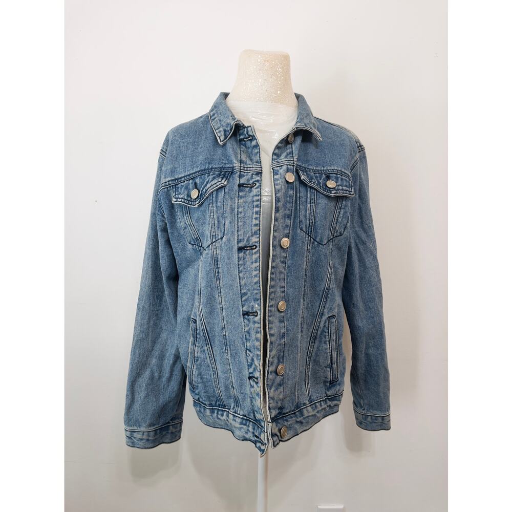 Forever 21 classic denim jacket with New York‎ embroidered in script on the back